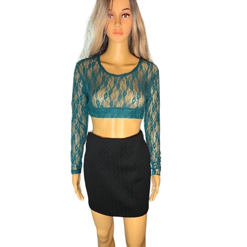 New Women's Lace Green Crap Long Sleeve Layering